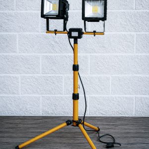 Focos LED con tripode Doble